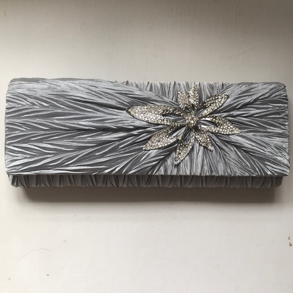 Silver Sequence Clutch with strap